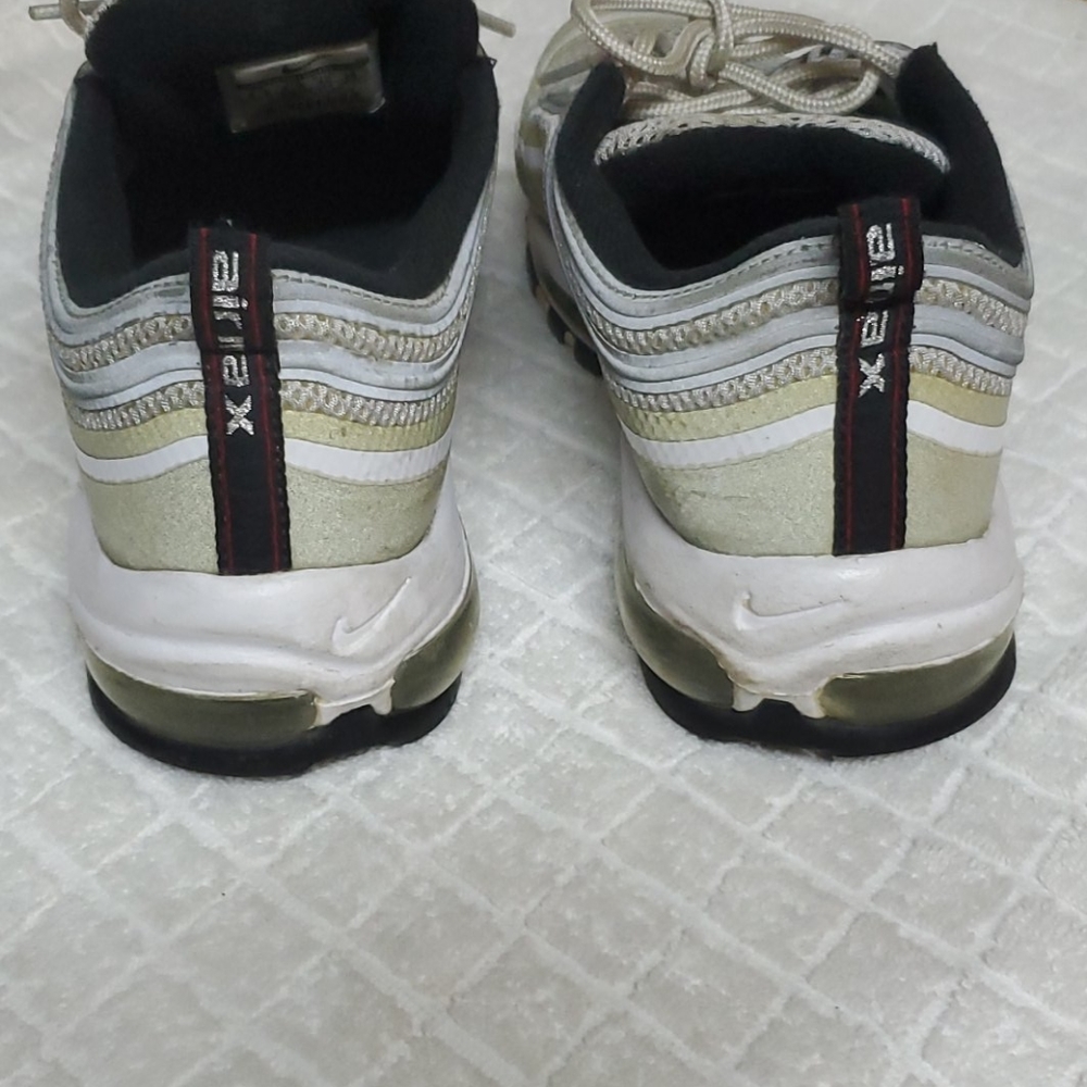 Nike Air Max - Picture 3 of 8